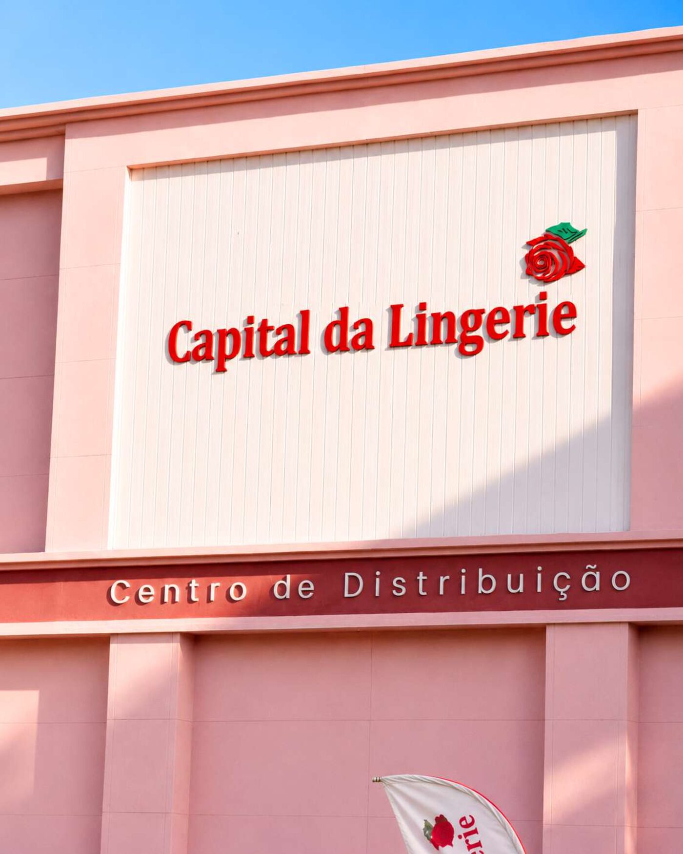 Estoque de sutiãs no atacado da Capital da Lingerie em Campinas-SP — foto 12